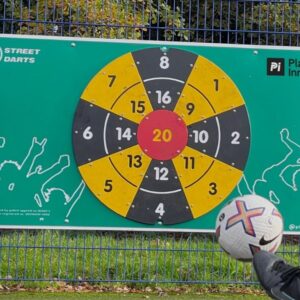 Corner Skills, Mini Games, Street Darts, Crossbar King, Playinnovation, trapveld, sportveld, sporten, speelaanleiding