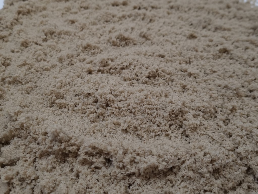 SW Zandbakzand, zand, natuurlijke ondergrond, speelzand, zandbak speeltuin, groen schoolplein, zandwaterspel, zandtaartjes