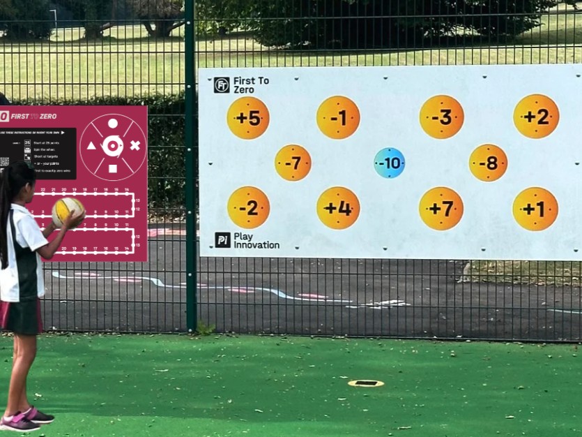 Target Games, speelaanleiding voor schoolplein en sportveld. Latje Trappen, Voetballen, sportspellen, muurspellen.