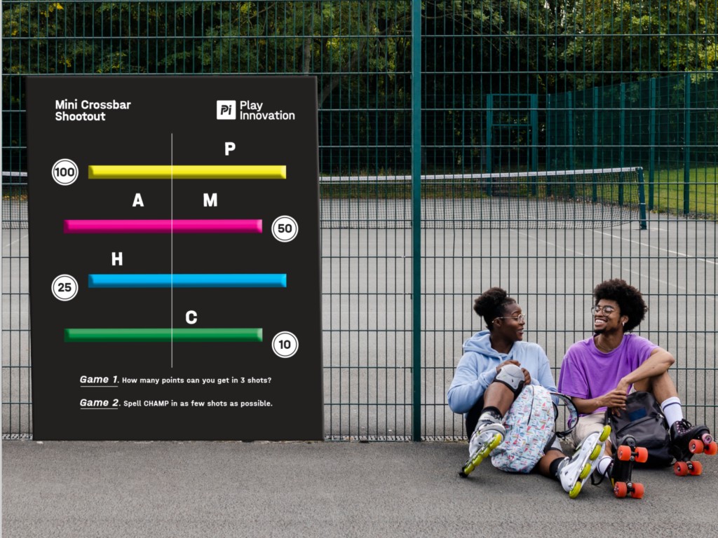 Target Games, speelaanleiding voor schoolplein en sportveld. Latje Trappen, Voetballen, sportspellen, muurspellen.